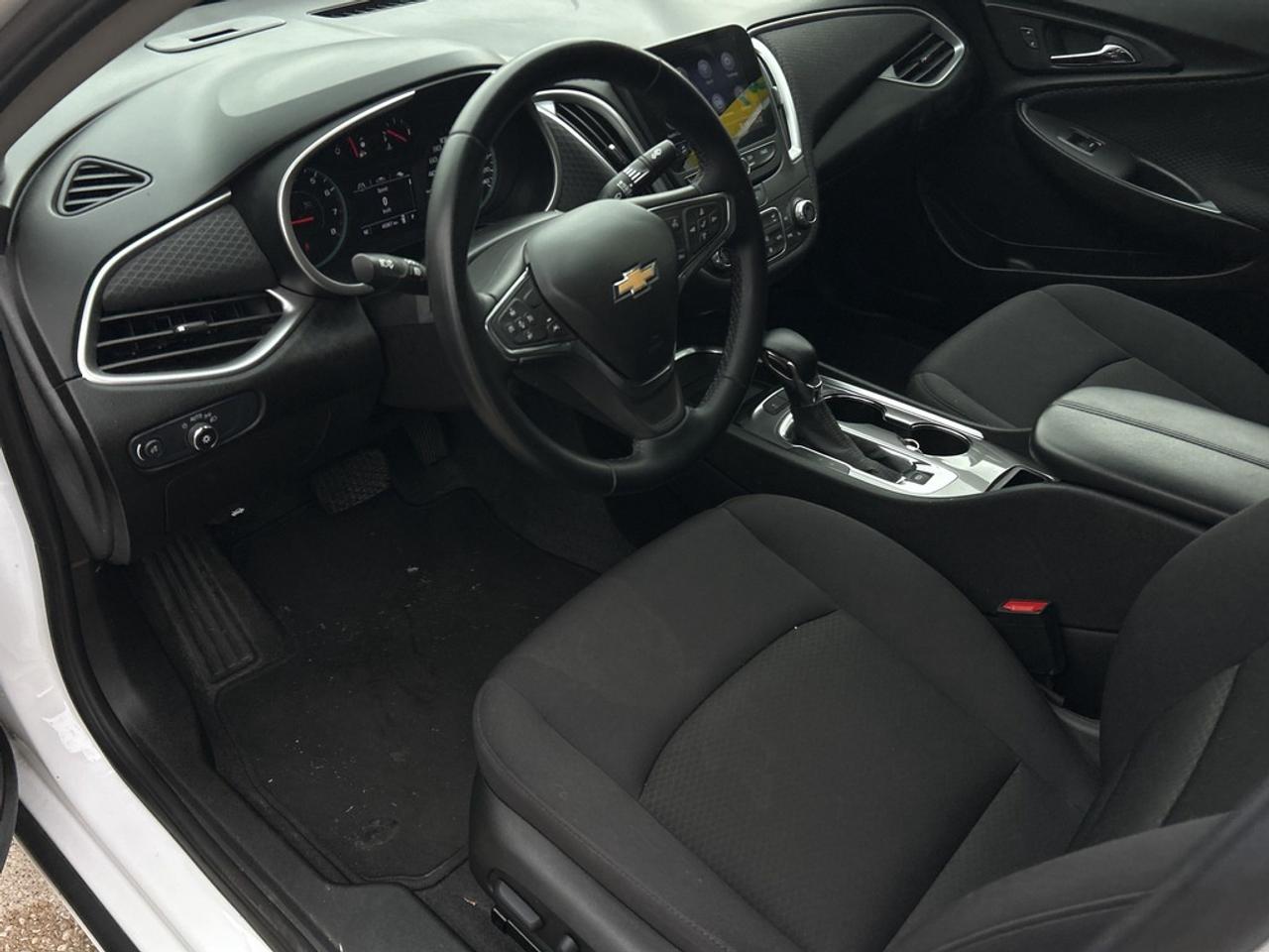 2024 Chevrolet Malibu 1LT   ** SPORT  DECOR  PKG. ** Photo