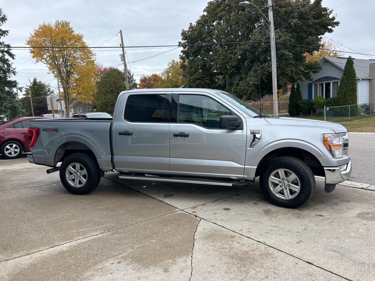 2022 Ford F-150 XLT   4X4  CREW  ** NAVIGATION ** Photo