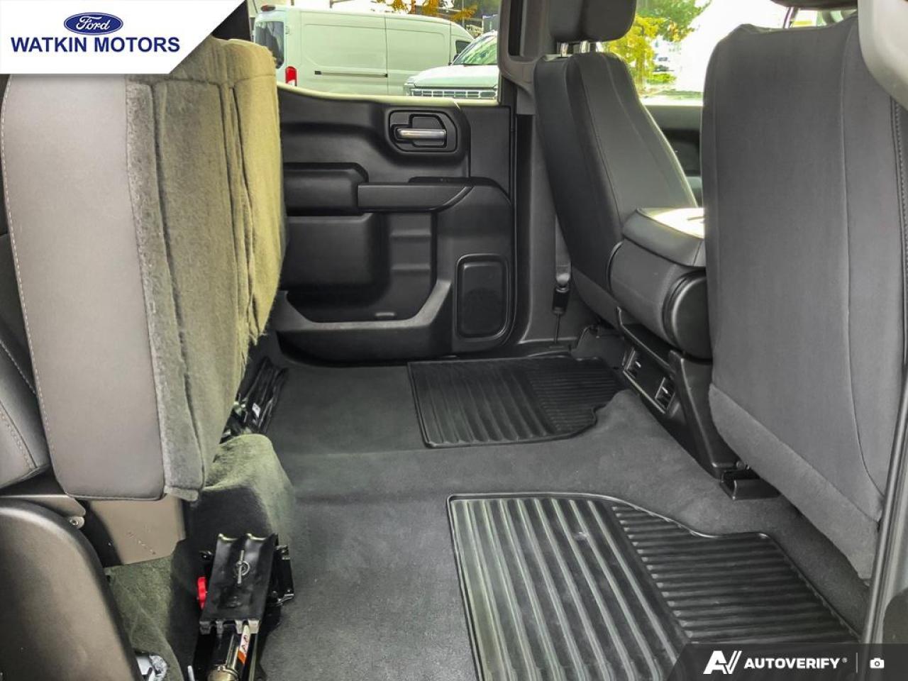 2022 Chevrolet Silverado 1500 4X4 CUSTOM Photo28