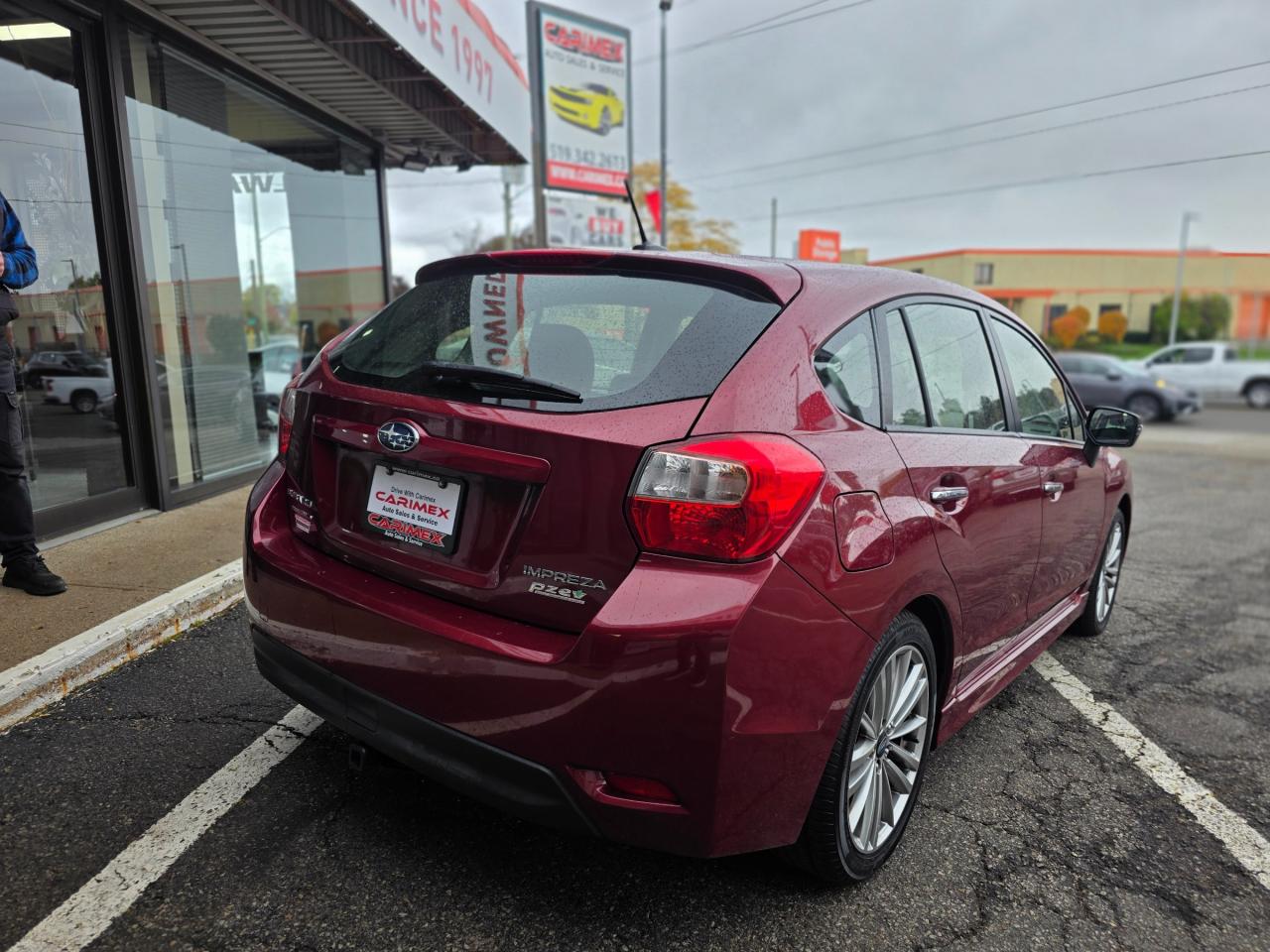 2015 Subaru Impreza 2.0i Limited Package One Owner | Accident Free | Leather | Sunroof Photo4