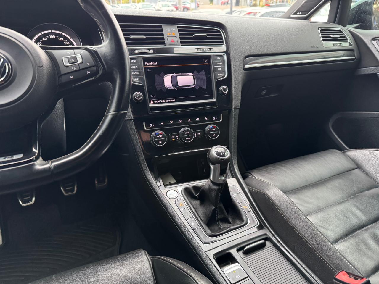 2016 Volkswagen Golf R 2.0 TSI Manual | AWD | Leather | Navigation Photo