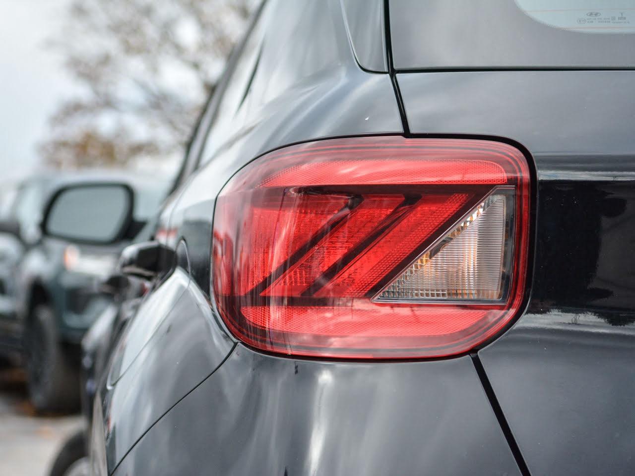 2023 Hyundai Venue PREFERRED Photo