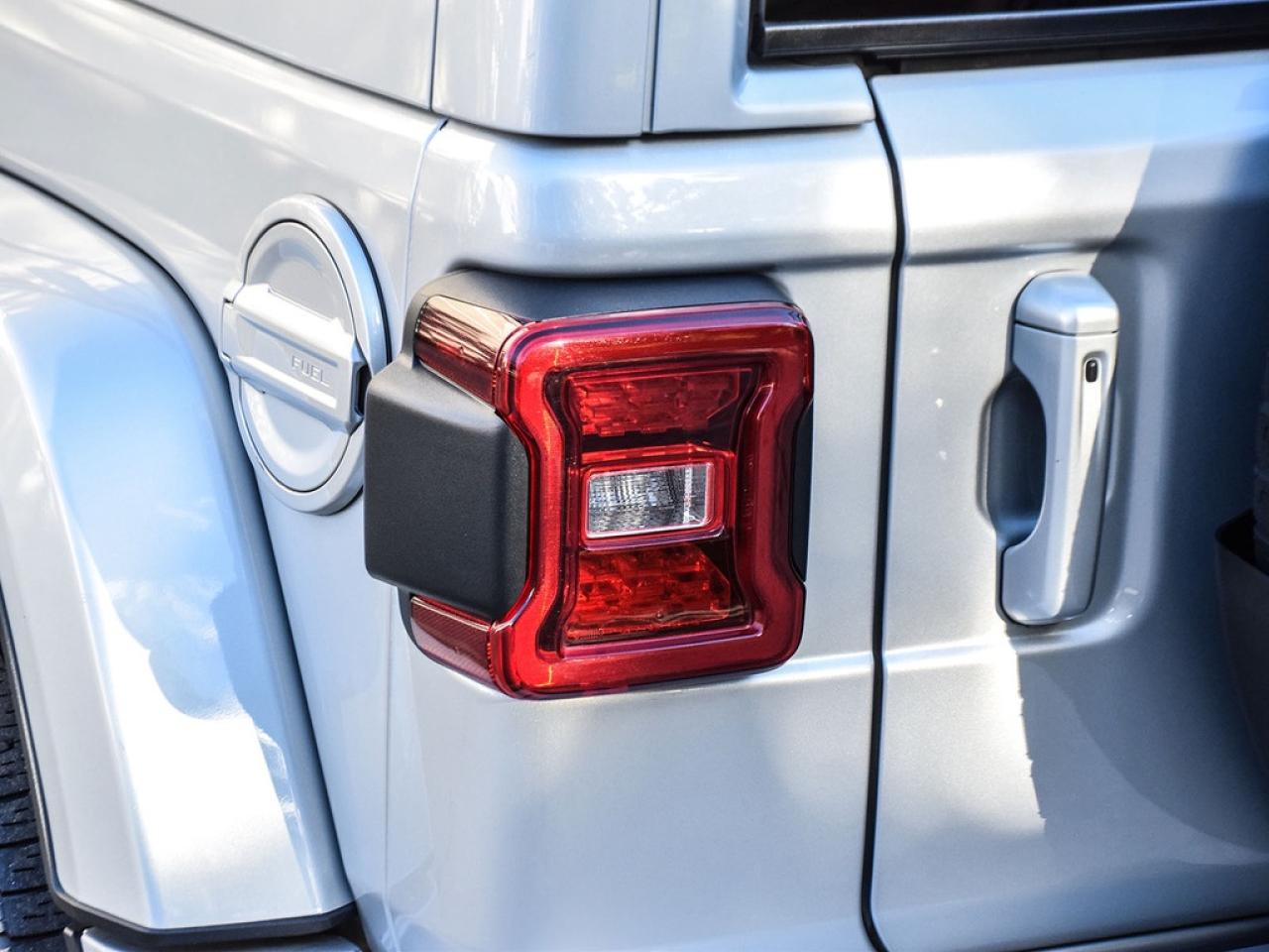 2023 Jeep Wrangler Sahara |HIGHALTITUDE|NAV|20SBLACK|QUILTEDLEATHER|BSPOT| Photo