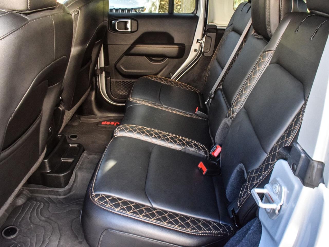 2023 Jeep Wrangler Sahara |HIGHALTITUDE|NAV|20SBLACK|QUILTEDLEATHER|BSPOT| Photo