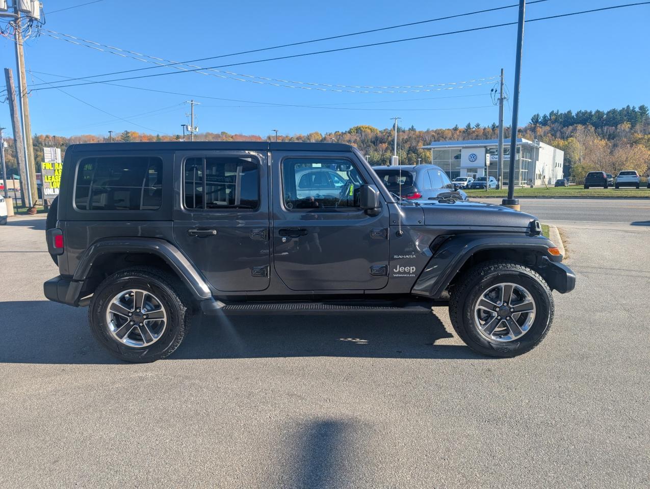 2023 Jeep Wrangler Sahara Photo