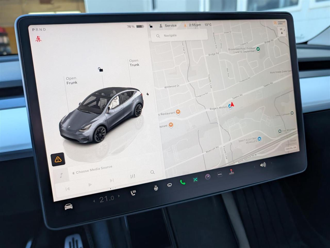 2022 Tesla Model Y LONG RANGE AWD - WHITE INTERIOR - DUAL MOTOR