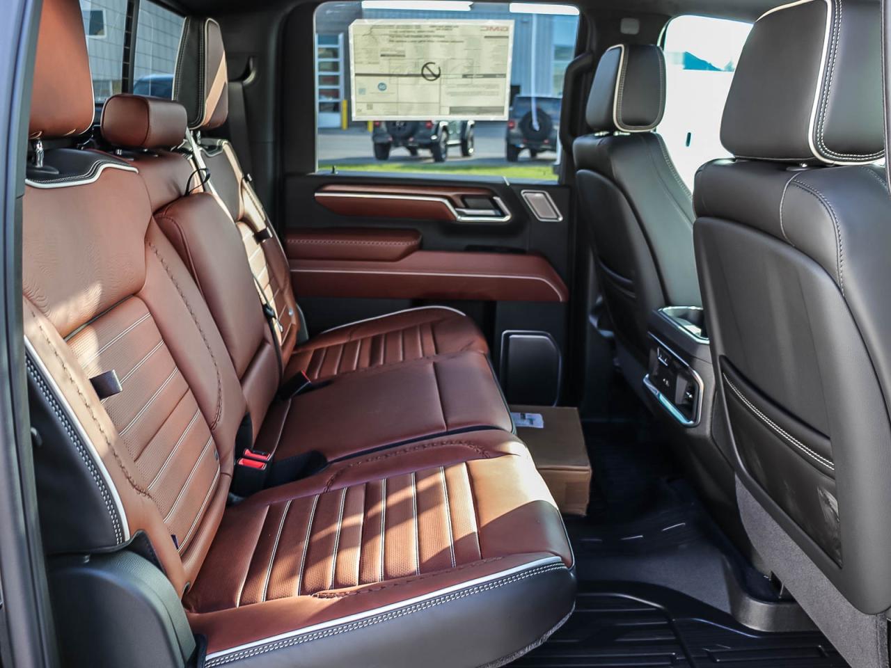 2026 GMC Sierra 2500 HD Denali Ultimate Photo