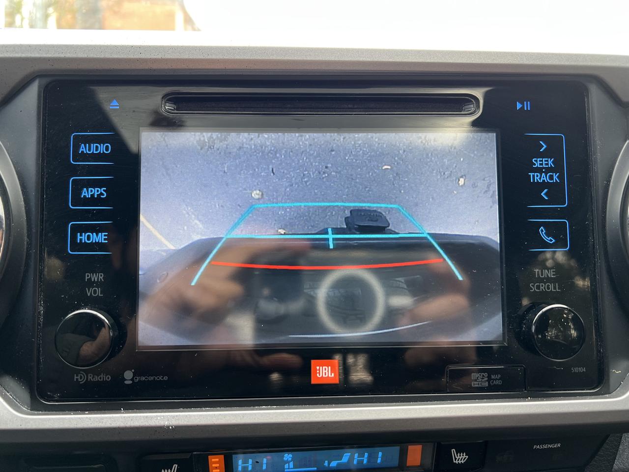 2016 Toyota Tacoma LIMITED Photo