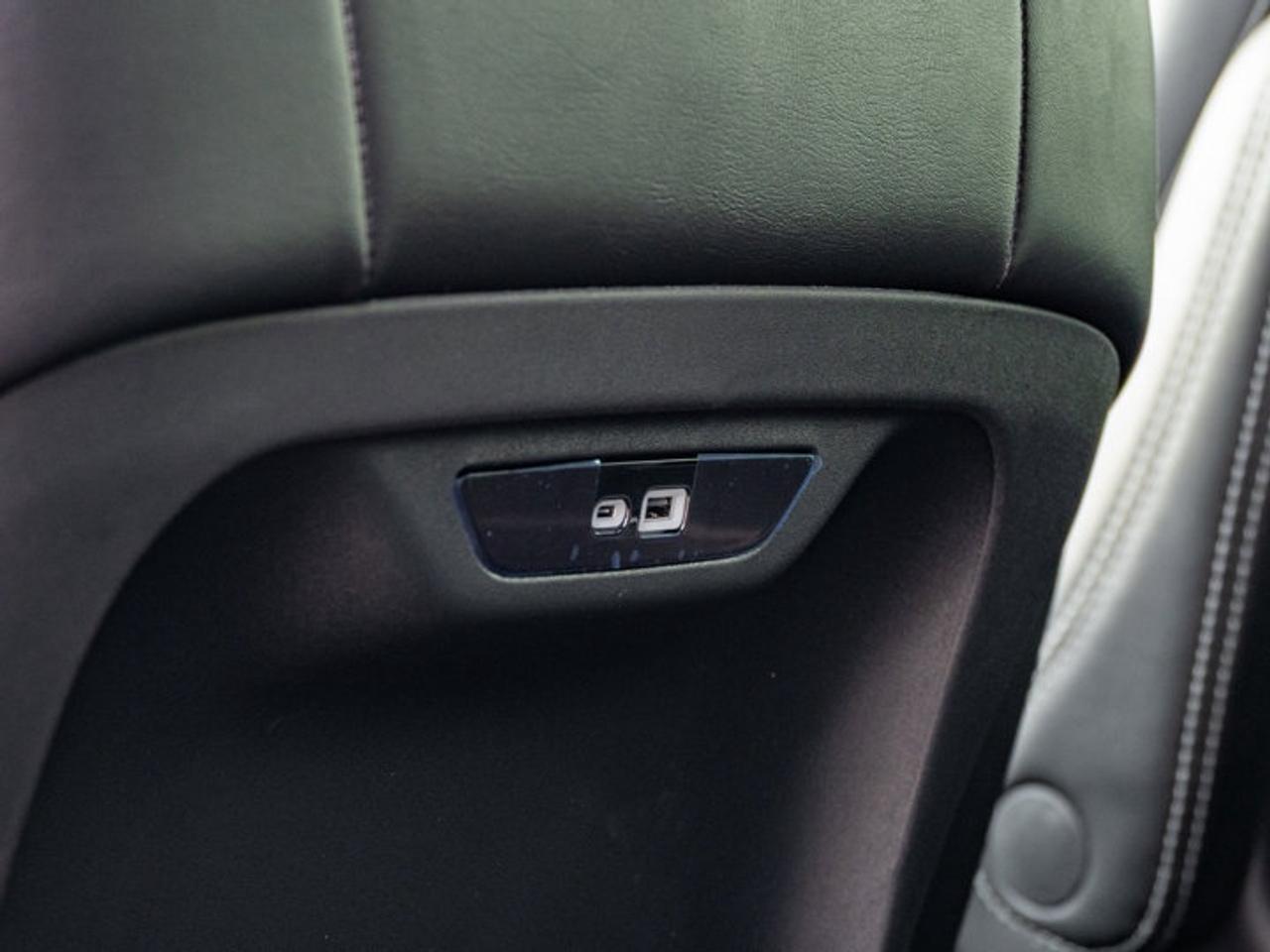 2026 Chrysler Pacifica Limited Photo