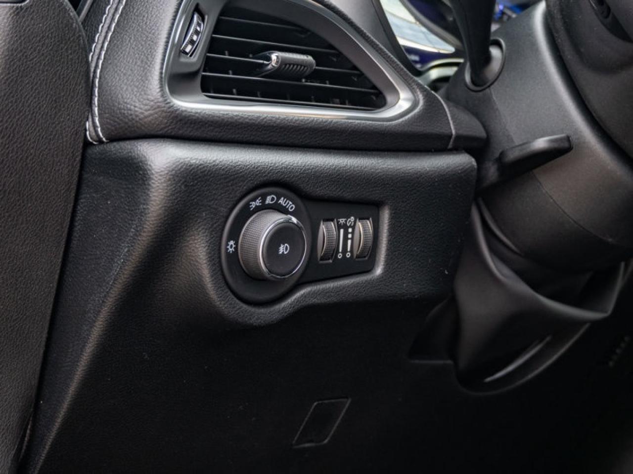 2026 Chrysler Pacifica Limited Photo