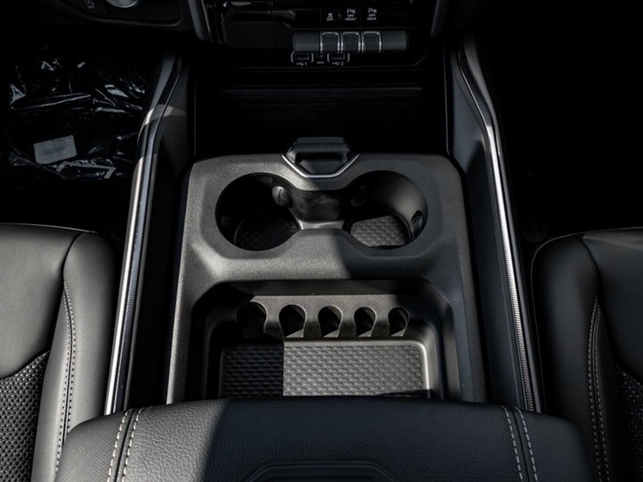 2026 RAM 1500 SPORT Photo