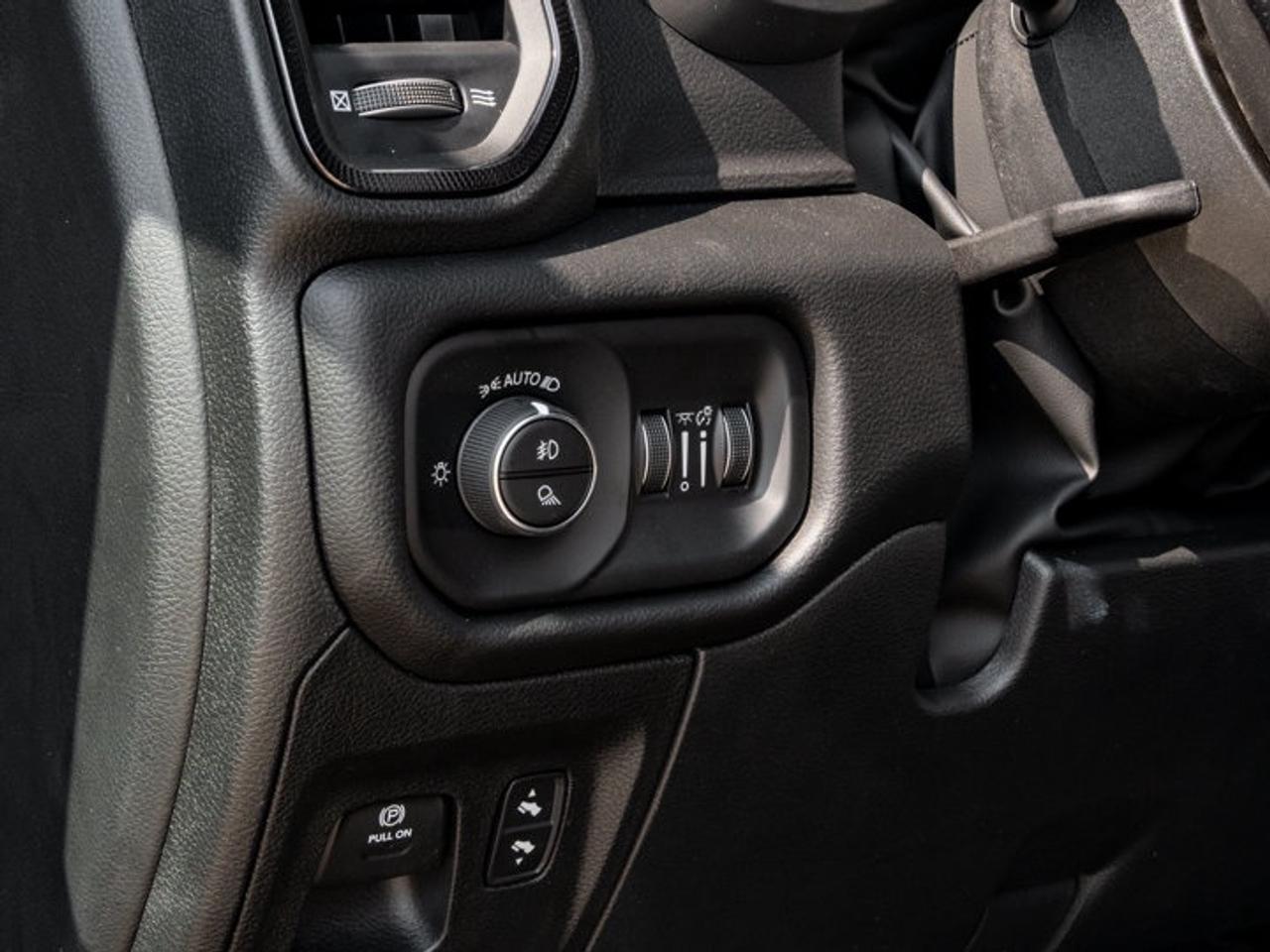 2026 RAM 1500 SPORT Photo