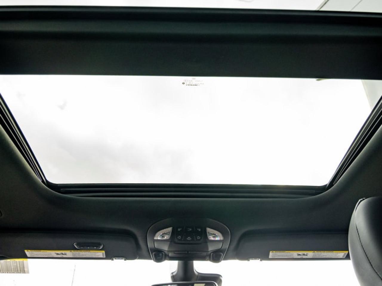 2026 Chrysler Pacifica Limited Photo