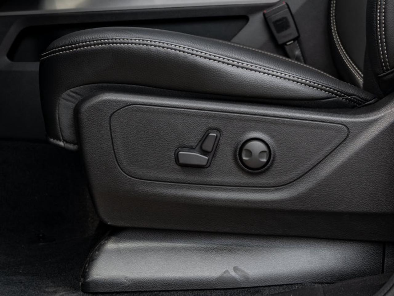2026 RAM 1500 SPORT Photo