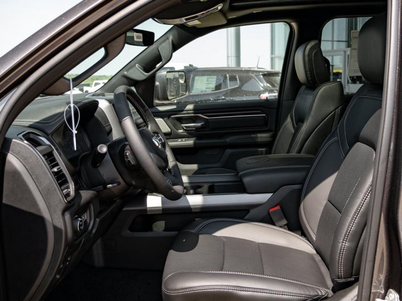 2026 RAM 1500 SPORT Photo