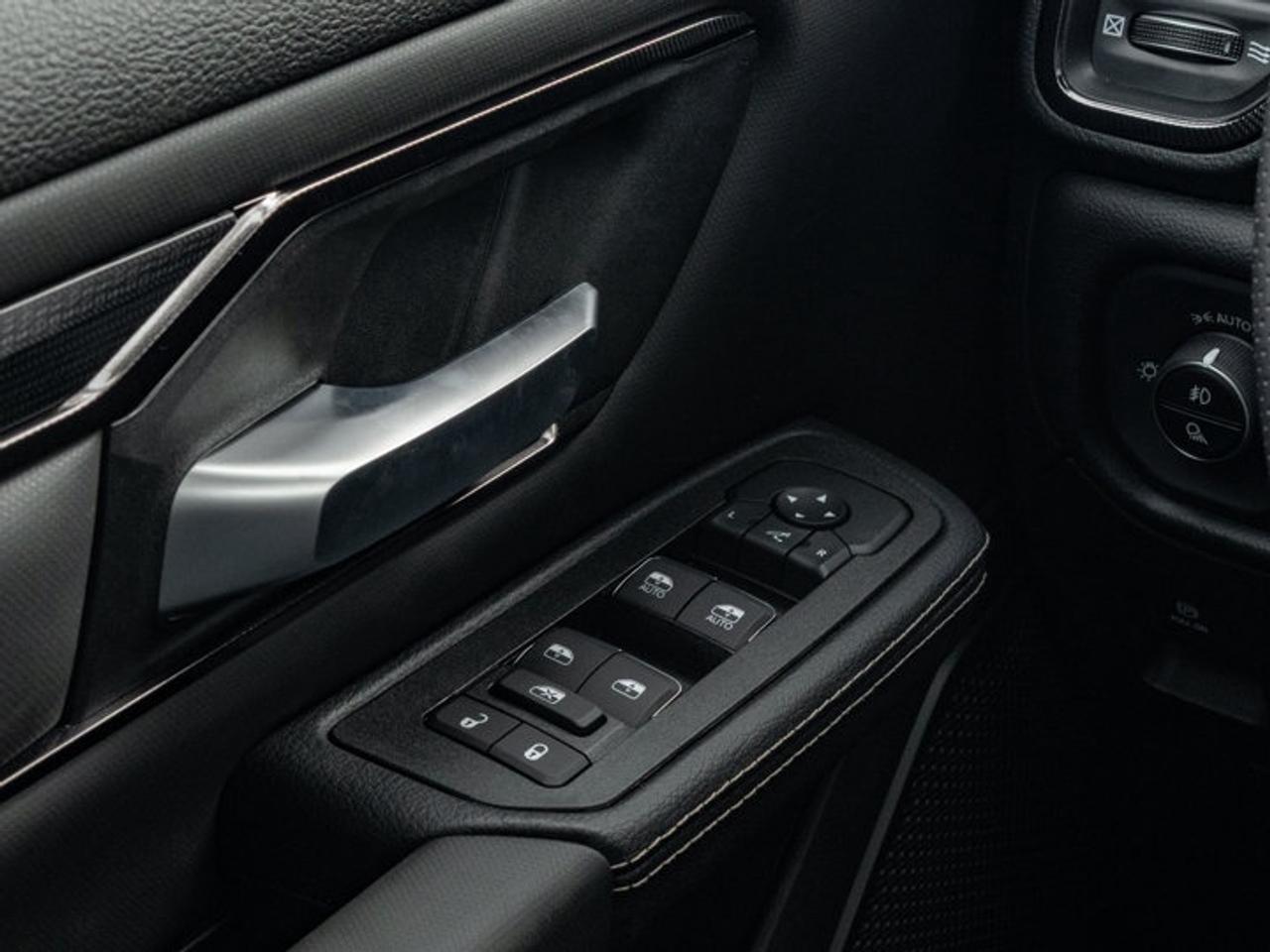 2026 RAM 1500 SPORT Photo