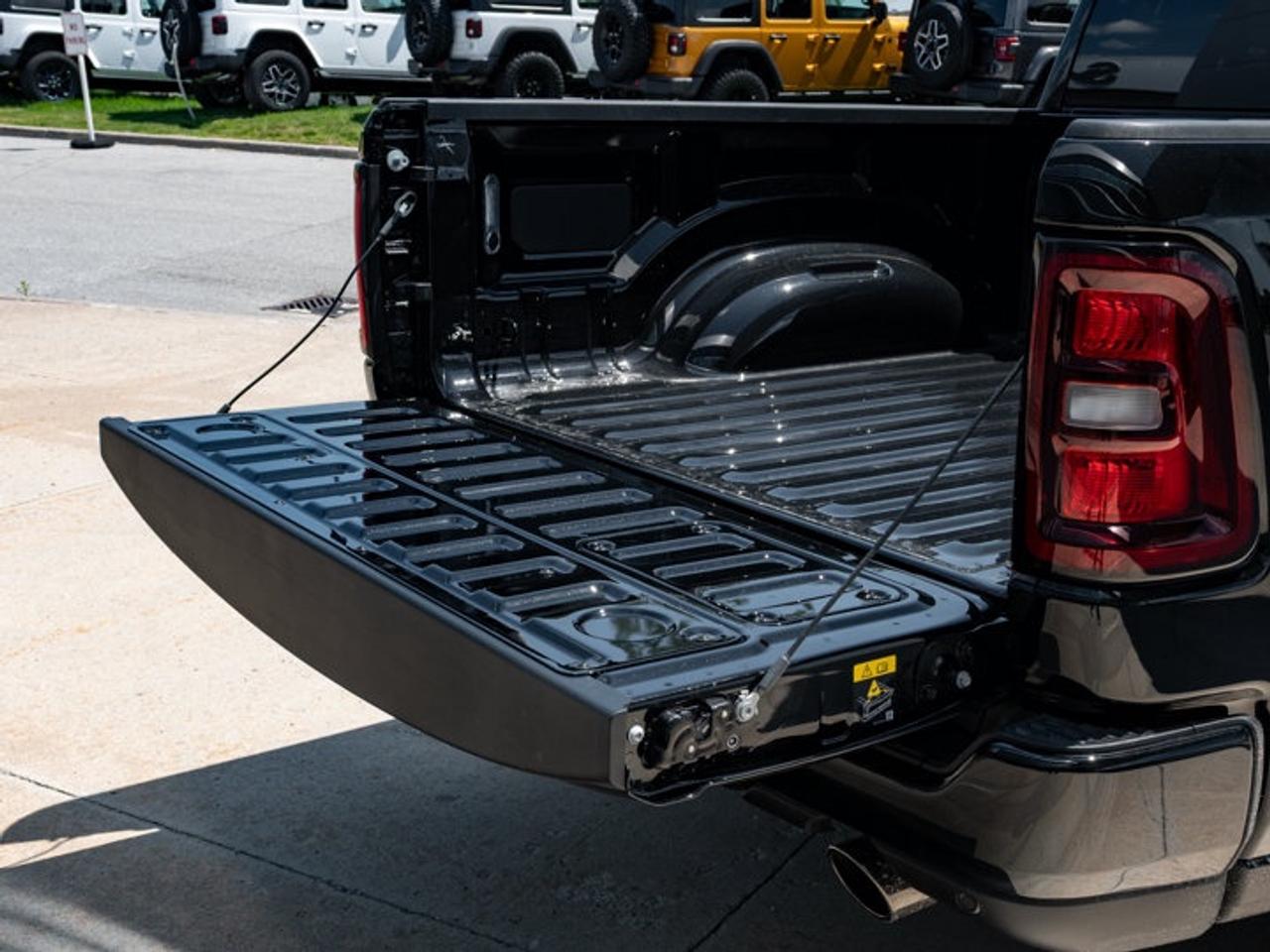 2026 RAM 1500 SPORT Photo