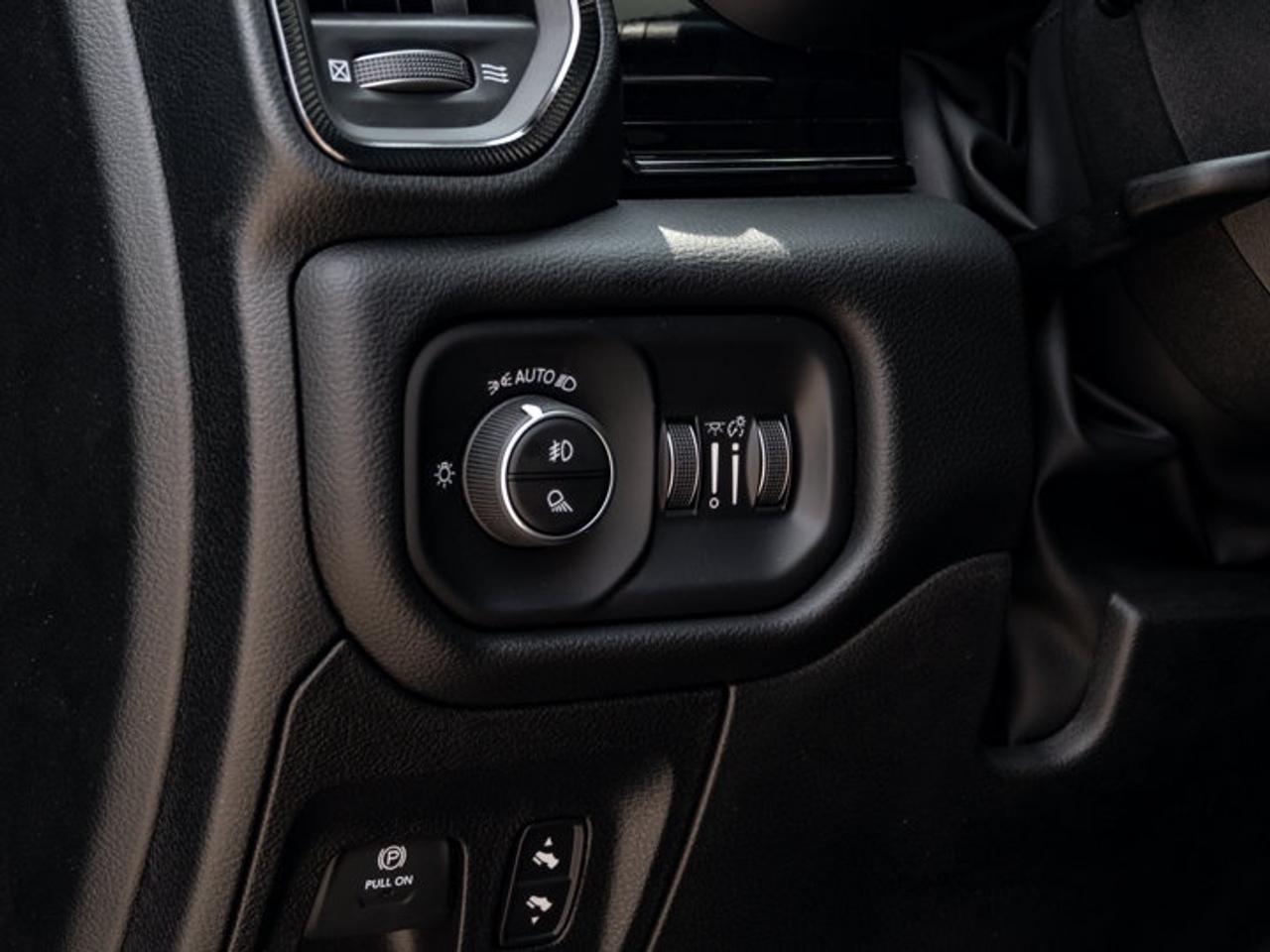 2026 RAM 1500 SPORT Photo