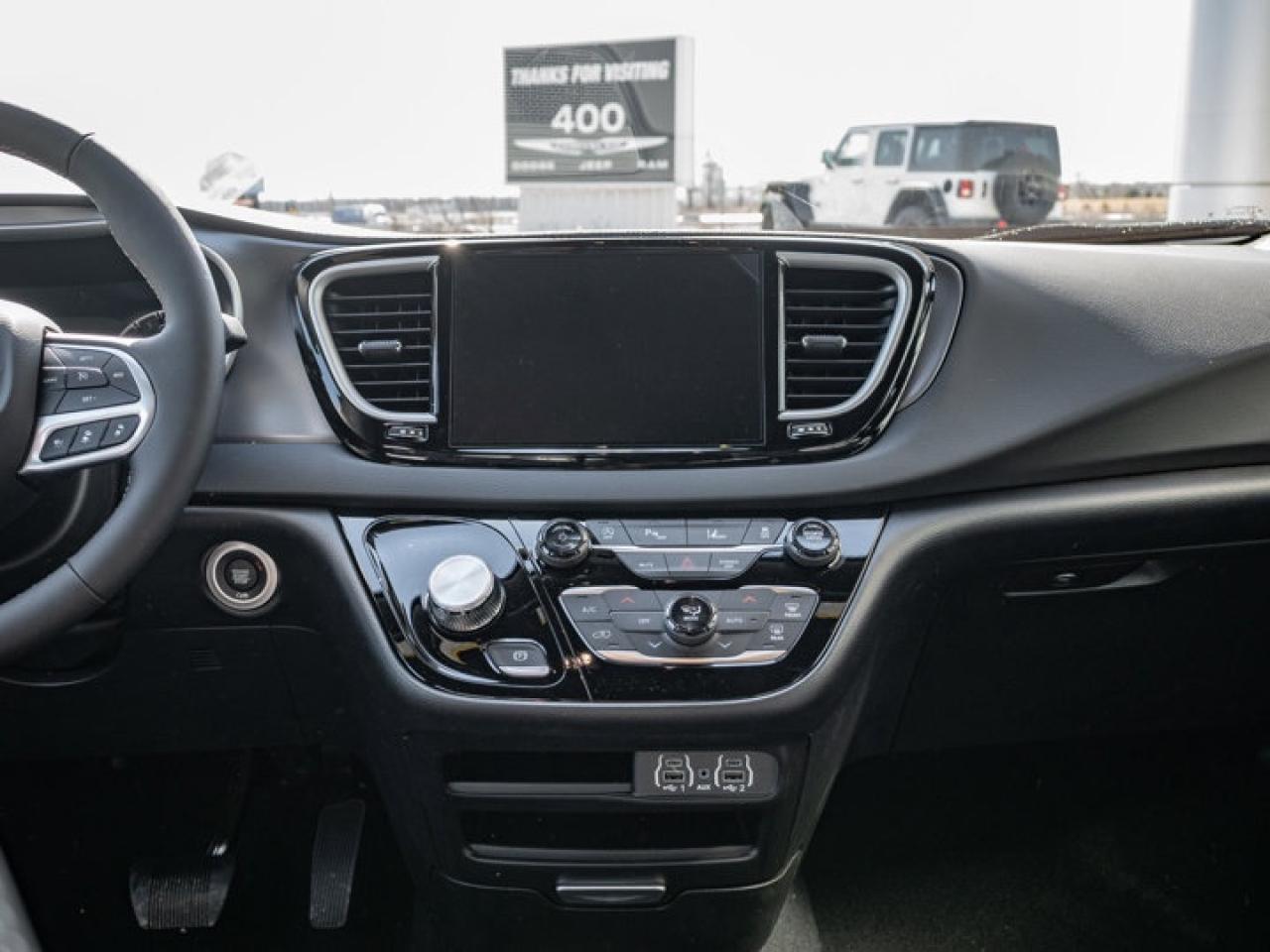 2026 Dodge Grand Caravan SXT Photo