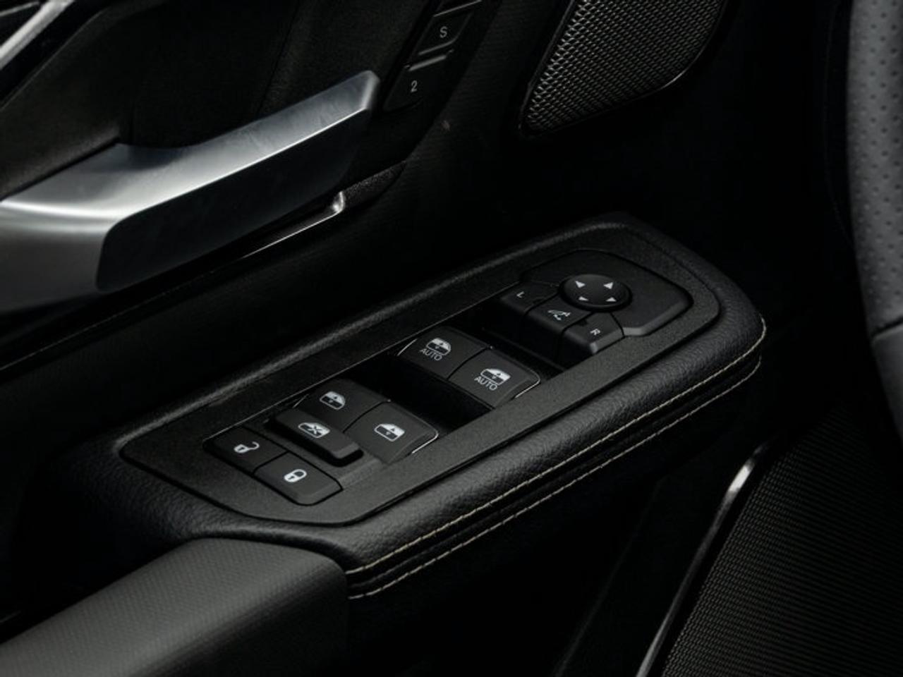 2026 RAM 1500 SPORT Photo