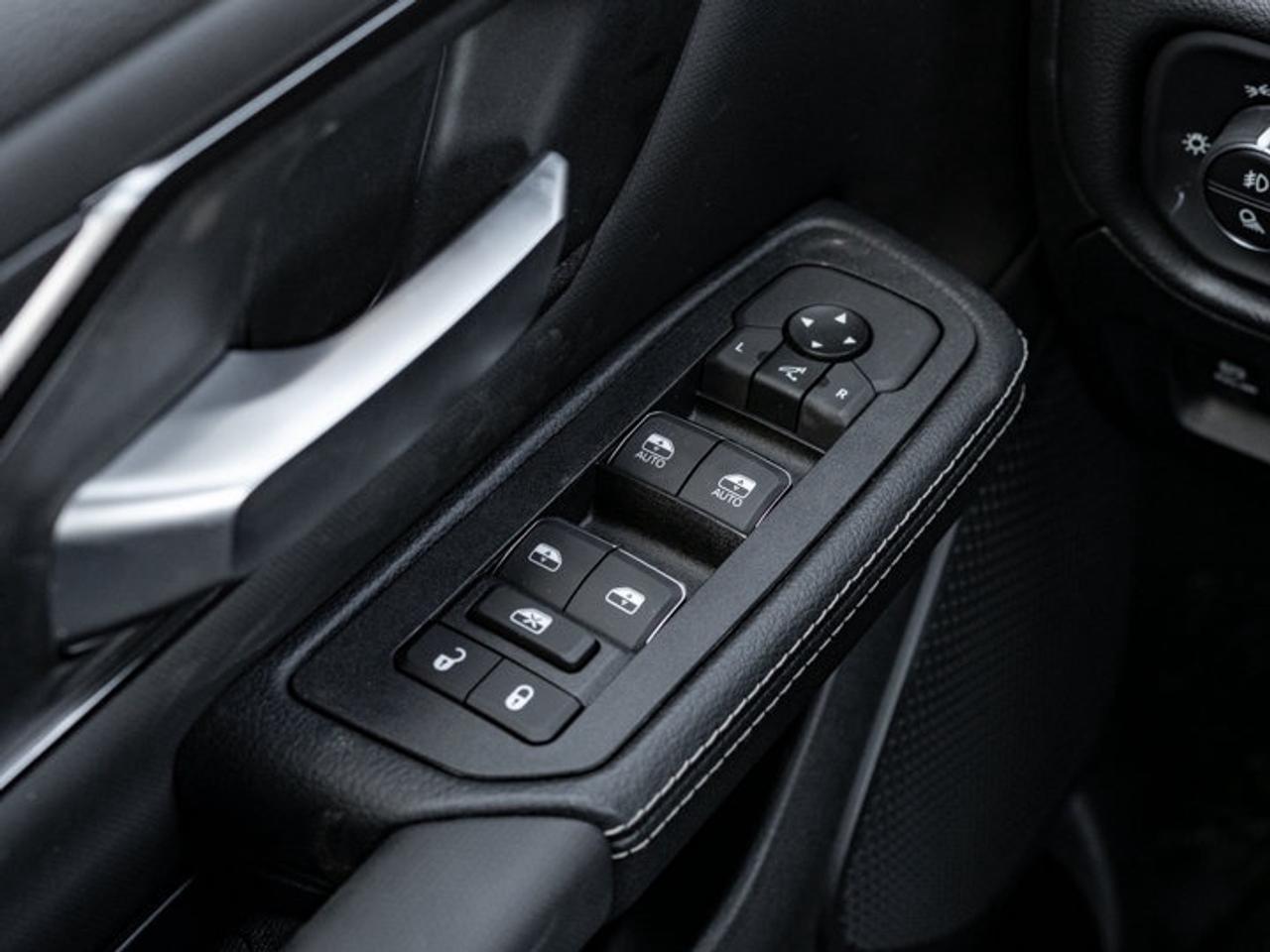 2026 RAM 1500 SPORT Photo