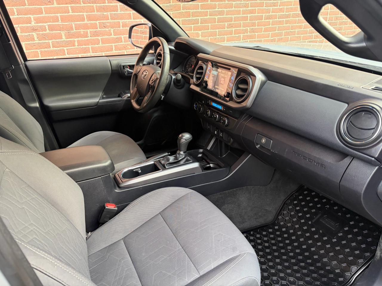 2019 Toyota Tacoma TRD Off Road - Photo #8