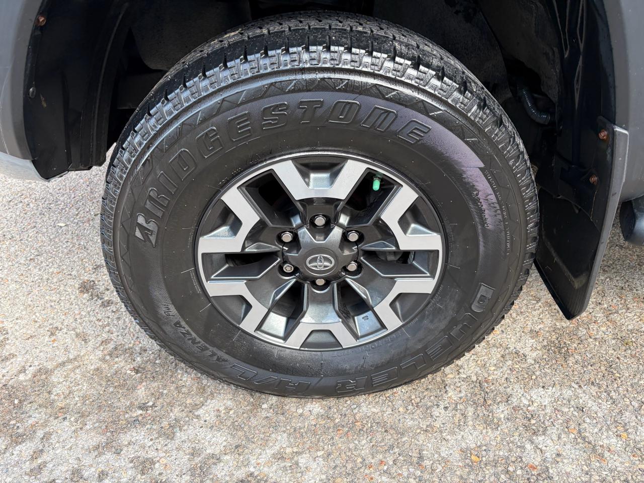 2019 Toyota Tacoma TRD Off Road - Photo #18