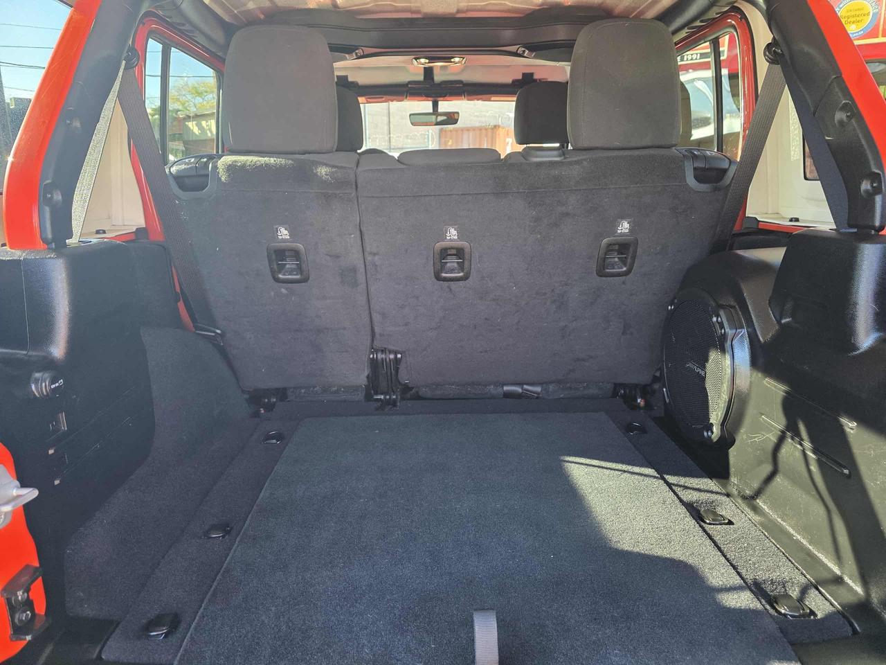 2019 Jeep Wrangler Unlimited Sahara 4X4 Photo