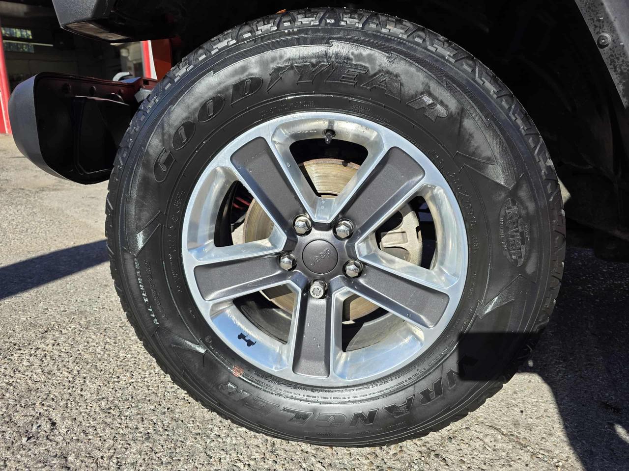 2019 Jeep Wrangler Unlimited Sahara 4X4 Photo
