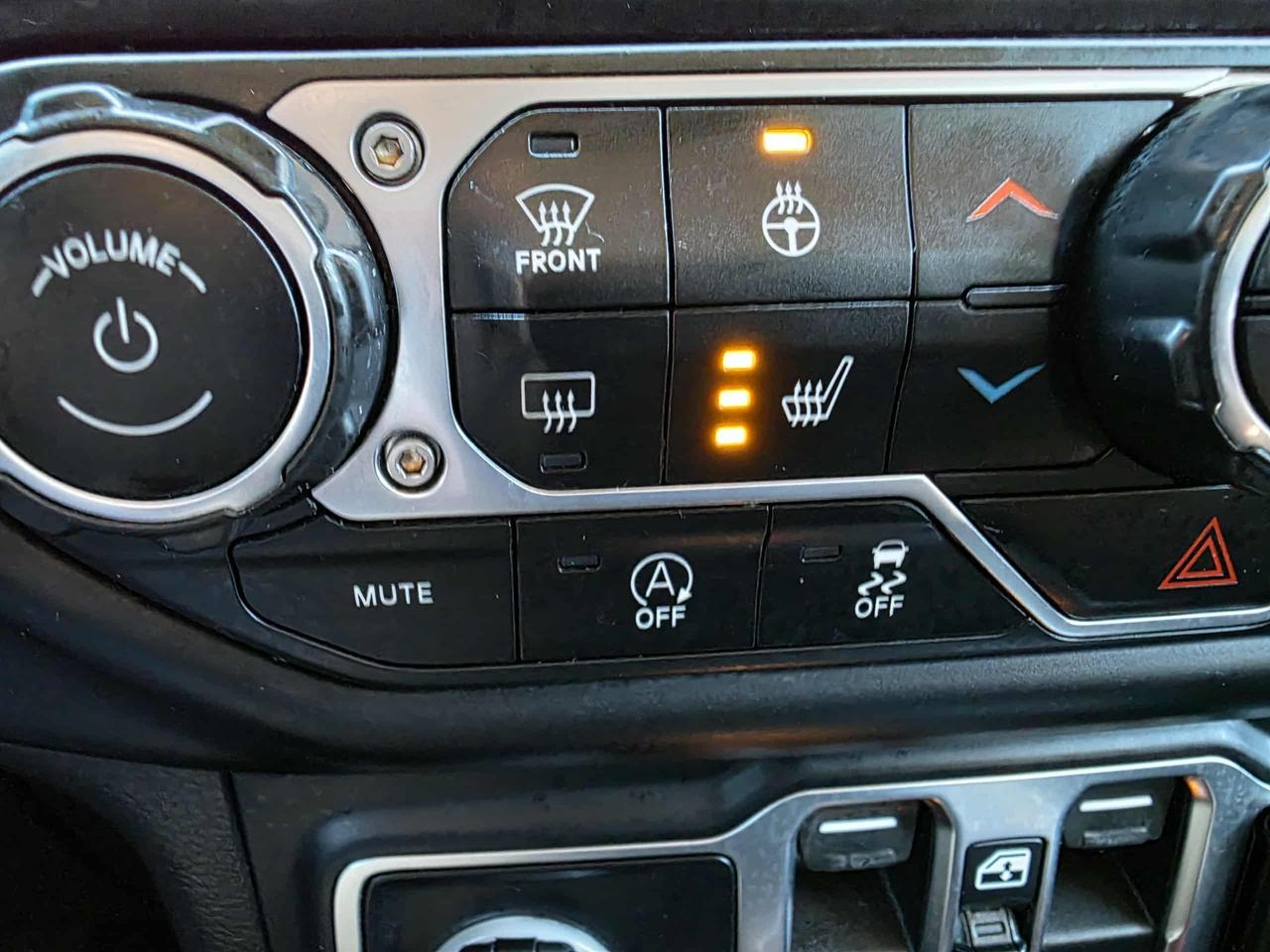 2019 Jeep Wrangler Unlimited Sahara 4X4 Photo