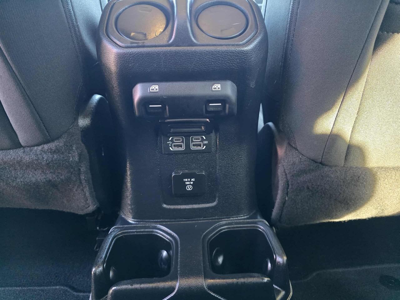 2019 Jeep Wrangler Unlimited Sahara 4X4 Photo