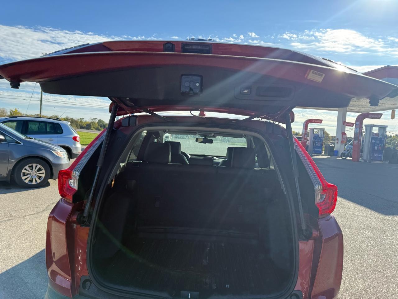 2019 Honda CR-V Touring - Photo #9