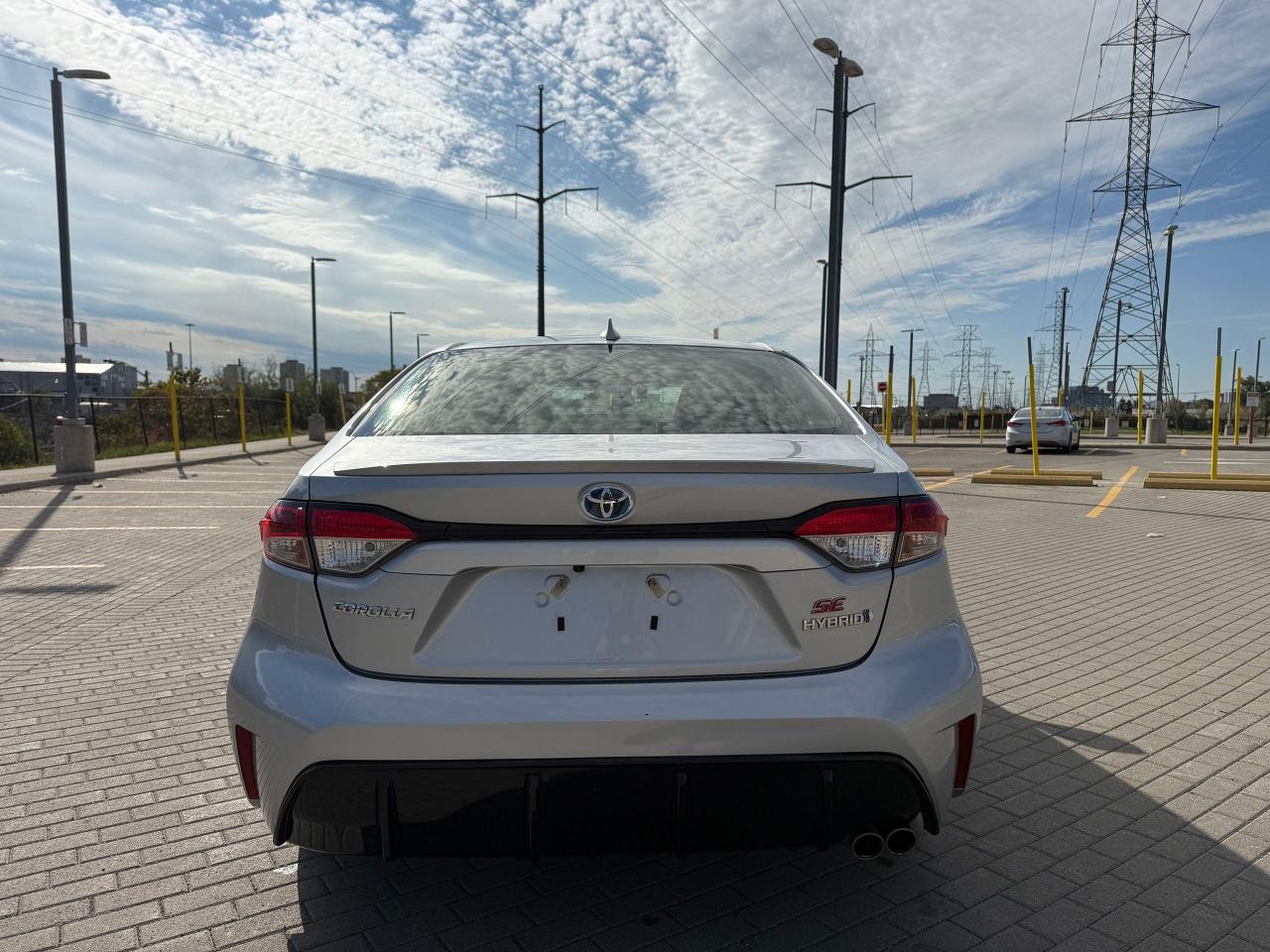2024 Toyota Corolla Hybrid SE*AWD*SUNROOF*ONE OWNER* Photo4