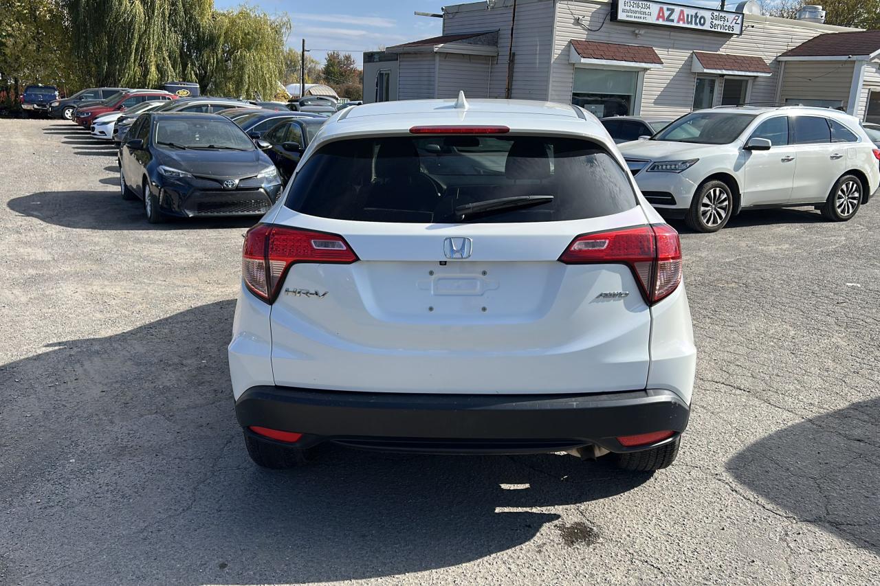 2016 Honda HR-V EX - Photo #4