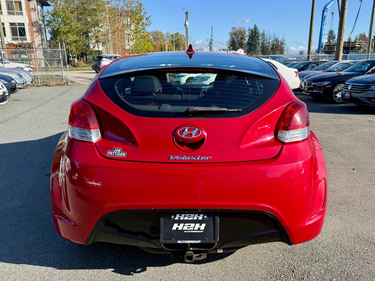 2012 Hyundai Veloster FINANCING AVAILABLE Photo6