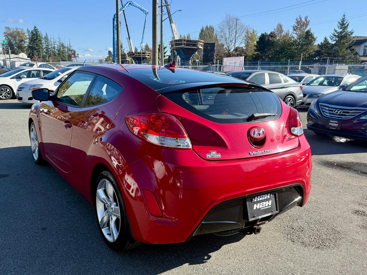 2012 Hyundai Veloster FINANCING AVAILABLE Photo7