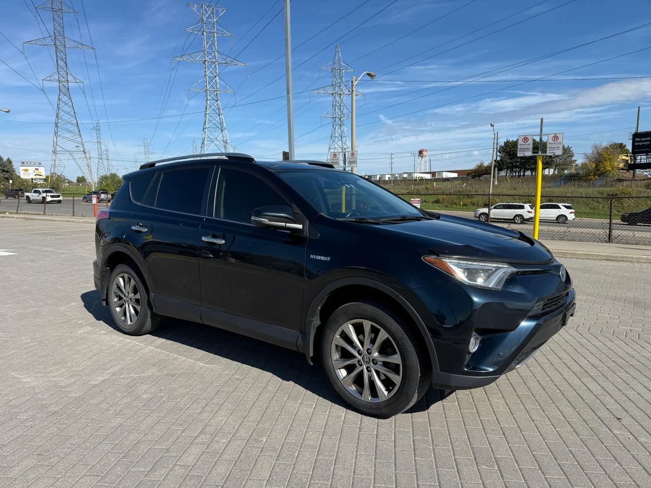 2017 Toyota RAV4 Limited*HYBRID*LOADED*CLEAN CARFAX* - Photo #3