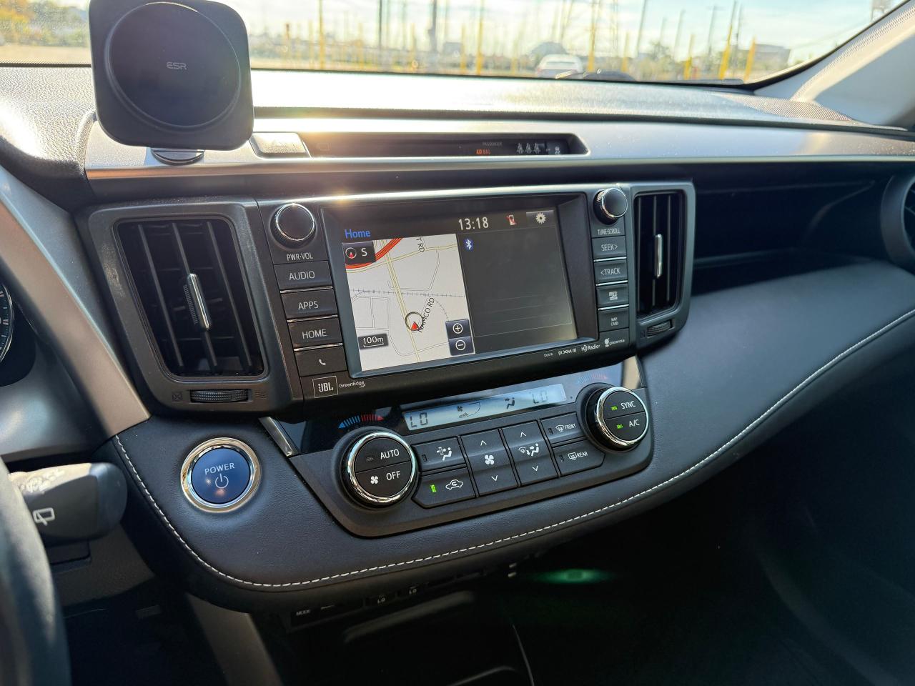 2017 Toyota RAV4 Limited*HYBRID*LOADED*CLEAN CARFAX* - Photo #9