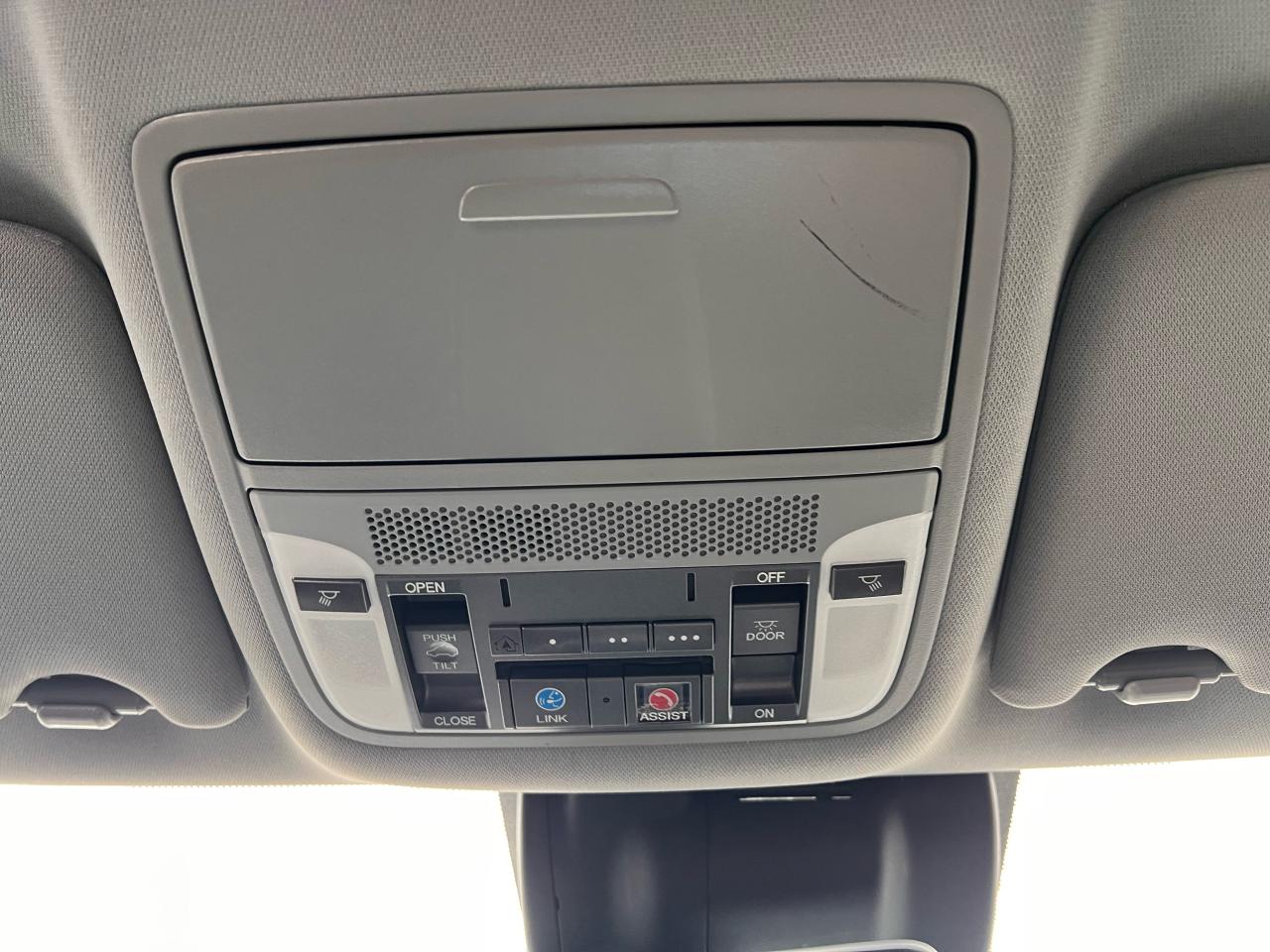 2018 Acura MDX NAVI Photo25