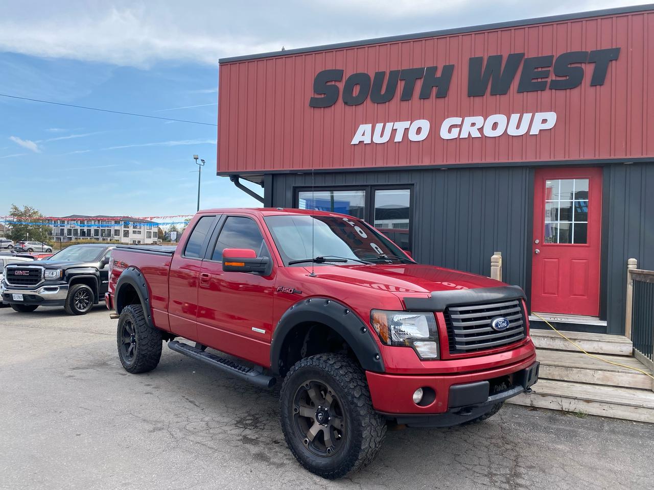 <p><span style=font-size: 12pt; font-family: arial, helvetica, sans-serif;>At South West Auto Group, we are dedicated to help you along your car buying process with helpful, knowledge, and non-pressured staff to help along the way. Receive a CarFax, 150 Point safety inspection, and a clean up with every vehicle.&nbsp;</span></p><p>&nbsp;</p><p>&nbsp;</p><p>&nbsp;</p><p>&nbsp;</p><p>&nbsp;</p><p>&nbsp;</p><p>&nbsp;</p><p><span style=font-family: arial, helvetica, sans-serif; font-size: 12pt;>As part of our referral program, get paid when you send your family and friends and buy.</span></p><p>&nbsp;</p><p>&nbsp;</p><p>&nbsp;</p><p>&nbsp;</p><p>&nbsp;</p><p>&nbsp;</p><p>&nbsp;</p><p><span style=font-size: 12pt; font-family: arial, helvetica, sans-serif;>We want your trade-in! Get an instant Trade In Value on your vehicle:&nbsp;<a href=https://southwestautogroup.ca/trade-in-value/>https://southwestautogroup.ca/trade-in-value/</a></span></p><p>&nbsp;</p><p>&nbsp;</p><p>&nbsp;</p><p>&nbsp;</p><p>&nbsp;</p><p>&nbsp;</p><p>&nbsp;</p><p><span style=font-size: 12pt; font-family: arial, helvetica, sans-serif;>Not sure about your credit, get a Free Credit Check that doesnt affect your credit score:&nbsp;<a href=https://southwestautogroup.ca/free-credit-check/><span style=color: #e03e2d;>https://southwestautogroup.ca/free-credit-check/</span></a></span></p><p>&nbsp;</p><p>&nbsp;</p><p>&nbsp;</p><p>&nbsp;</p><p>&nbsp;</p><p>&nbsp;</p><p>&nbsp;</p><p><span style=font-size: 12pt; font-family: arial, helvetica, sans-serif;>Our dedicated team of credit rebuilding professionals&rsquo; work hand and hand with some of the top lenders in Canada to achieve the best rate, term & payments.&nbsp;Apply online to get your easy, stress-free loan:&nbsp;<span style=color: #e03e2d;><a style=color: #e03e2d; href=https://southwestautogroup.ca/financing>https://southwestautogroup.ca/financing</a></span></span></p><p>&nbsp;</p><p>&nbsp;</p><p>&nbsp;</p><p>&nbsp;</p><p>&nbsp;</p><p>&nbsp;</p><p>&nbsp;</p><p><span style=font-size: 12pt; font-family: arial, helvetica, sans-serif;><span style=color: #333333;>✅</span><span style=color: #333333;>&nbsp;Good, Bad, No credit</span></span></p><p>&nbsp;</p><p>&nbsp;</p><p>&nbsp;</p><p>&nbsp;</p><p>&nbsp;</p><p>&nbsp;</p><p>&nbsp;</p><p><span style=font-size: 12pt; font-family: arial, helvetica, sans-serif;><span style=color: #333333;>✅ $0 Down Options</span></span></p><p>&nbsp;</p><p>&nbsp;</p><p>&nbsp;</p><p>&nbsp;</p><p>&nbsp;</p><p>&nbsp;</p><p>&nbsp;</p><p><span style=font-size: 12pt; font-family: arial, helvetica, sans-serif;><span style=color: #333333;>✅ Cashback Options</span></span></p><p>&nbsp;</p><p>&nbsp;</p><p>&nbsp;</p><p>&nbsp;</p><p>&nbsp;</p><p>&nbsp;</p><p>&nbsp;</p><p><span style=font-size: 12pt; font-family: arial, helvetica, sans-serif;><span style=color: #333333;>✅ Existing Auto Loan</span></span></p><p>&nbsp;</p><p>&nbsp;</p><p>&nbsp;</p><p>&nbsp;</p><p>&nbsp;</p><p>&nbsp;</p><p>&nbsp;</p><p><span style=font-size: 12pt; font-family: arial, helvetica, sans-serif;><span style=color: #333333;>✅</span><span style=color: #333333;>&nbsp;Second chance credit</span></span></p><p>&nbsp;</p><p>&nbsp;</p><p>&nbsp;</p><p>&nbsp;</p><p>&nbsp;</p><p>&nbsp;</p><p>&nbsp;</p><p><span style=font-size: 12pt; font-family: arial, helvetica, sans-serif;><span style=color: #333333;>✅</span><span style=color: #333333;>&nbsp;Repossession</span></span></p><p>&nbsp;</p><p>&nbsp;</p><p>&nbsp;</p><p>&nbsp;</p><p>&nbsp;</p><p>&nbsp;</p><p>&nbsp;</p><p><span style=font-size: 12pt; font-family: arial, helvetica, sans-serif;><span style=color: #333333;>✅</span><span style=color: #333333;>&nbsp;Divorce</span></span></p><p>&nbsp;</p><p>&nbsp;</p><p>&nbsp;</p><p>&nbsp;</p><p>&nbsp;</p><p>&nbsp;</p><p>&nbsp;</p><p><span style=font-size: 12pt; font-family: arial, helvetica, sans-serif;><span style=color: #333333;>✅</span><span style=color: #333333;>&nbsp;Bankruptcy/Consumer Proposal</span></span></p><p>&nbsp;</p><p>&nbsp;</p><p>&nbsp;</p><p>&nbsp;</p><p>&nbsp;</p><p>&nbsp;</p><p>&nbsp;</p><p><span style=font-size: 12pt; font-family: arial, helvetica, sans-serif;><span style=color: #333333;>✅</span><span style=color: #333333;>&nbsp;Pension & disability</span></span></p><p>&nbsp;</p><p>&nbsp;</p><p>&nbsp;</p><p>&nbsp;</p><p>&nbsp;</p><p>&nbsp;</p><p>&nbsp;</p><p><span style=font-size: 12pt; font-family: arial, helvetica, sans-serif;><span style=color: #333333;>✅</span><span style=color: #333333;>&nbsp;Slow/late payments</span></span></p><p>&nbsp;</p><p>&nbsp;</p><p>&nbsp;</p><p>&nbsp;</p><p>&nbsp;</p><p>&nbsp;</p><p>&nbsp;</p><p>&nbsp;</p><p>&nbsp;</p><p>&nbsp;</p><p>&nbsp;</p><p>&nbsp;</p><p>&nbsp;</p><p>&nbsp;</p><p>&nbsp;</p><p><span style=font-family: arial, helvetica, sans-serif; font-size: 12pt;>*Our Staff put in the most effort to ensure the accuracy of the information listed above. Please confirm with a sales representative to confirm the accuracy of this information</span></p><p>&nbsp;</p><p><span style=font-family: arial, helvetica, sans-serif; font-size: 12pt;><span style=color: #222222; font-family: Arial, Helvetica, sans-serif; font-size: small; background-color: #ffffff;>All retail vehicles are MTO standard certified at the time of delivery. Advertised prices are finance prices. Prices do not include taxes, licensing, warranty, Total Loss Protection (GAP), or the Safe & Secure Package ($699 extra). Additional fees may apply. Please contact us for full details.*</span></span></p>