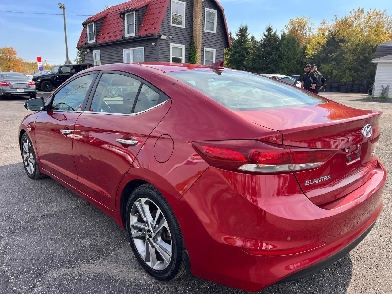 2018 Hyundai Elantra Limited Photo5
