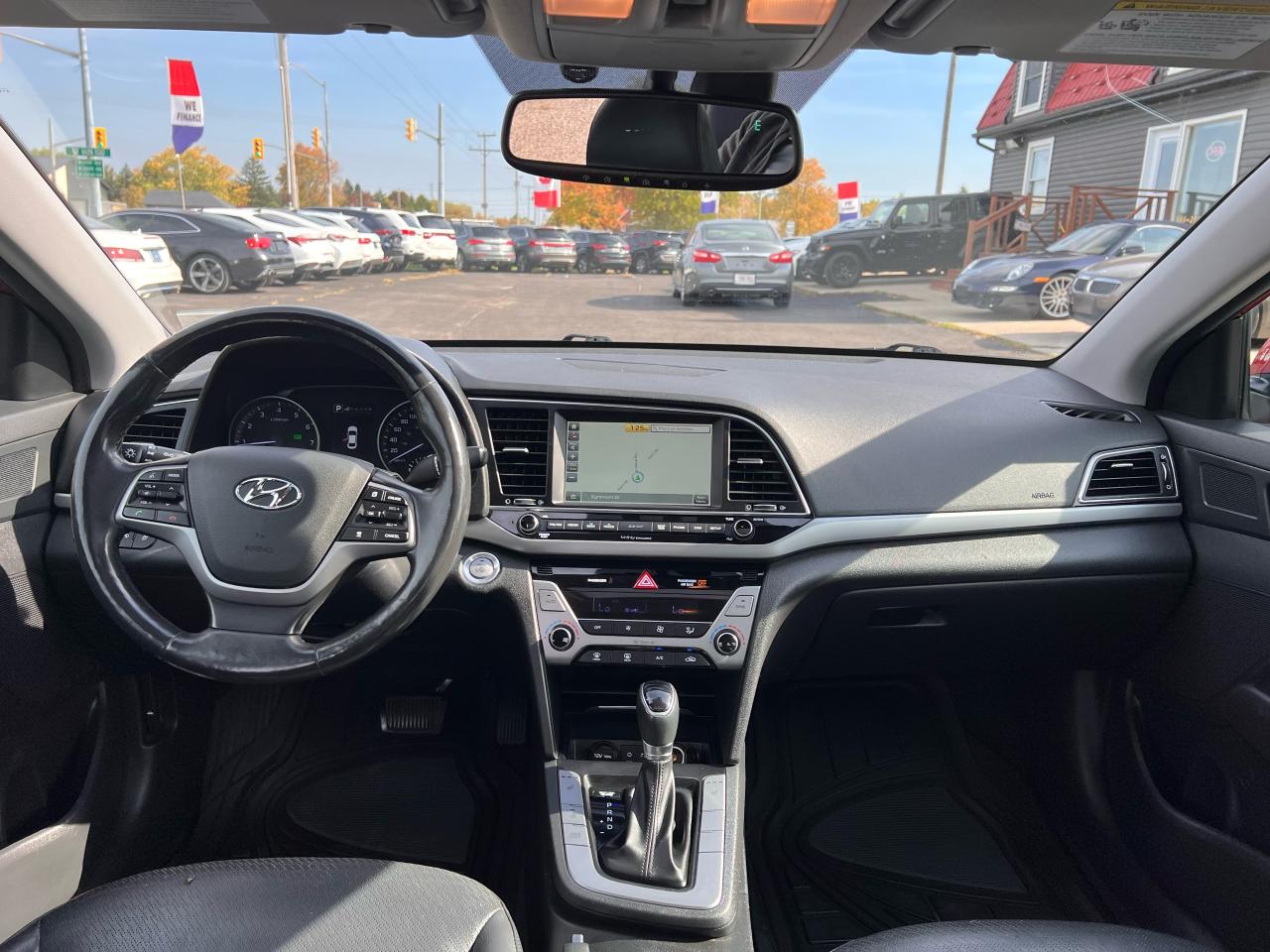 2018 Hyundai Elantra Limited Photo32