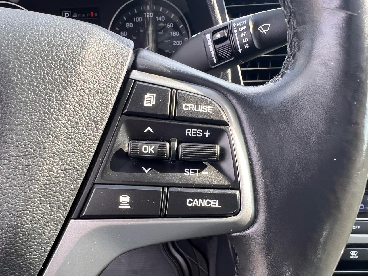 2018 Hyundai Elantra Limited Photo59