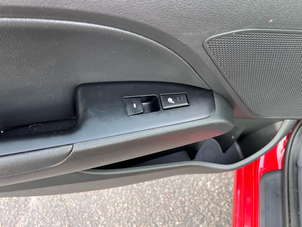 2018 Hyundai Elantra Limited Photo30
