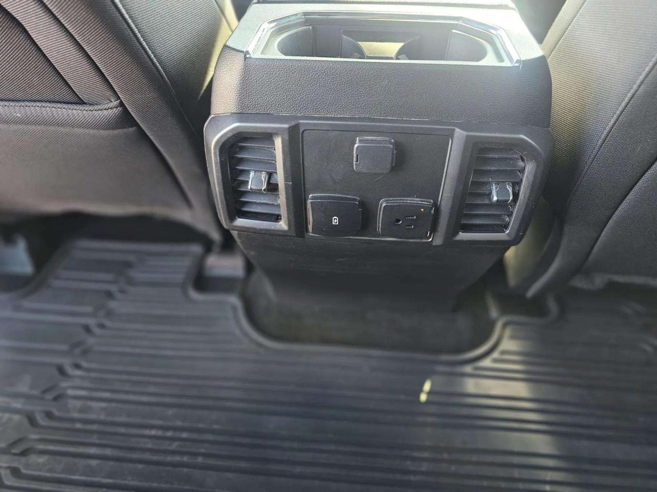 2018 Ford F-150 XLT 4WD SuperCrew 5.5' Box - Photo #17