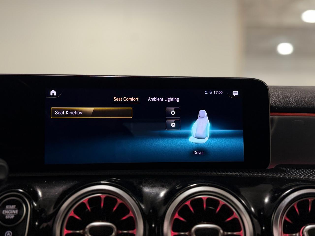2019 Mercedes-Benz A250 A 250 - Photo #16