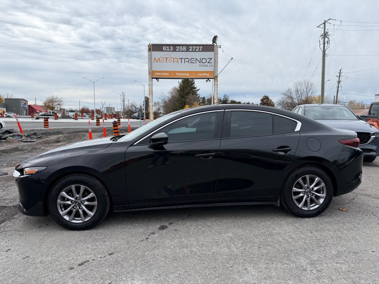 2022 Mazda MAZDA3 GX 6-Speed Manual! Heat Seats! Photo