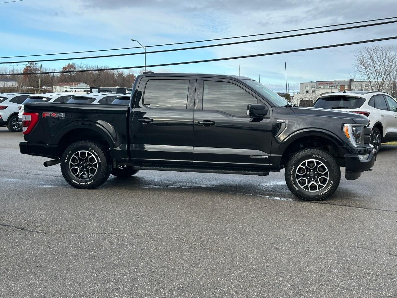 2021 Ford F-150 Lariat 4WD SuperCrew 5.5' Box Photo4