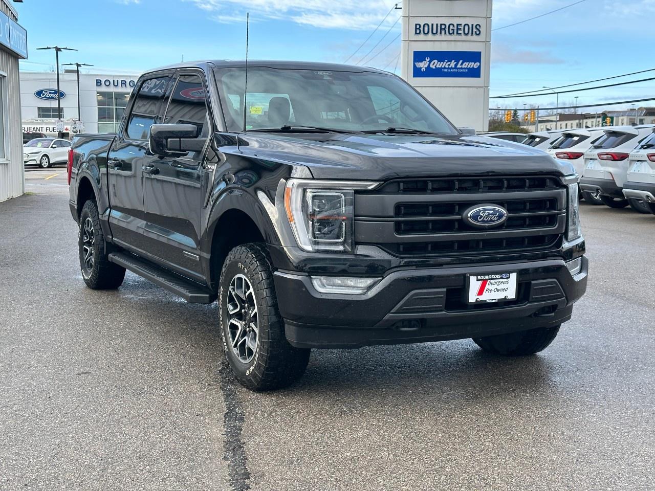 2021 Ford F-150 Lariat 4WD SuperCrew 5.5' Box Photo3