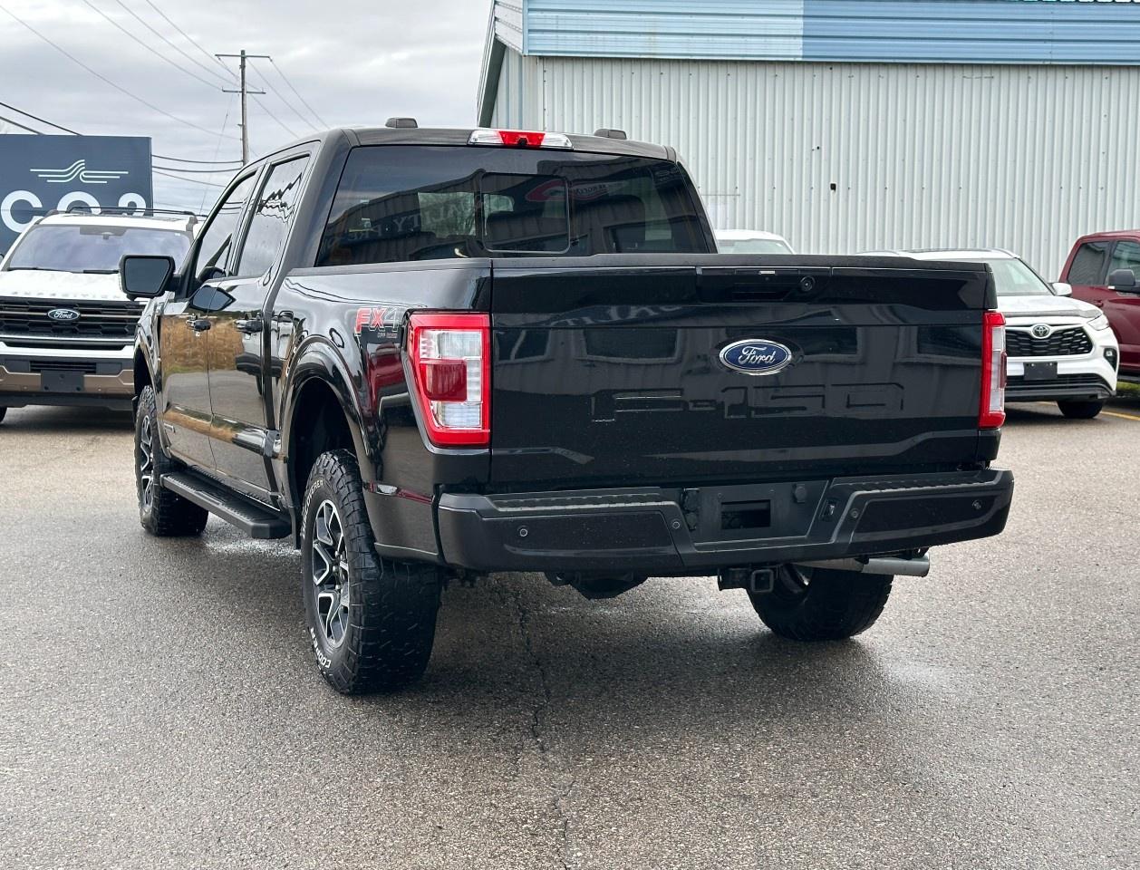 2021 Ford F-150 Lariat 4WD SuperCrew 5.5' Box Photo